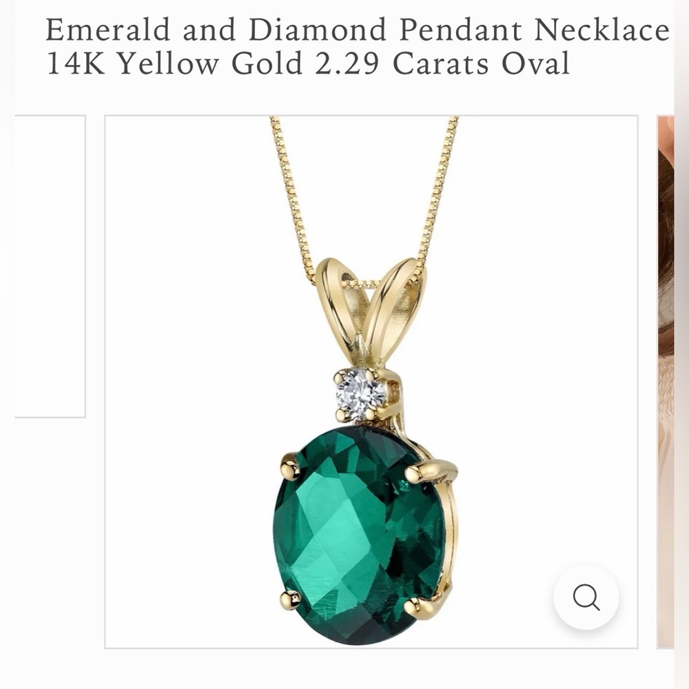 Peora emerald necklace